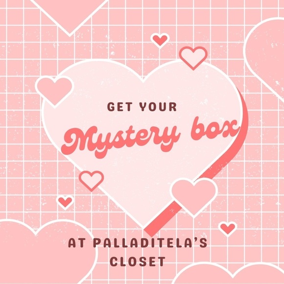 Palladitela’s Mystery box: a box full of Fashion treasures. - Picture 1 of 1